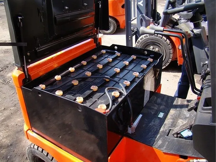 Тяговые аккумуляторы и ИБП: свинец или литий? Выбор, расчёт ёмкости, промежуточная зарядка