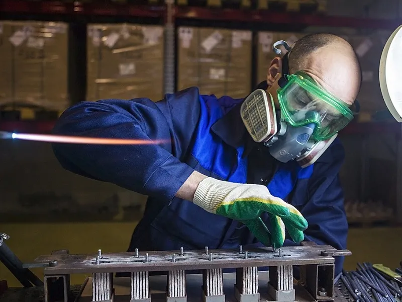 Цех сборки аккумуляторов